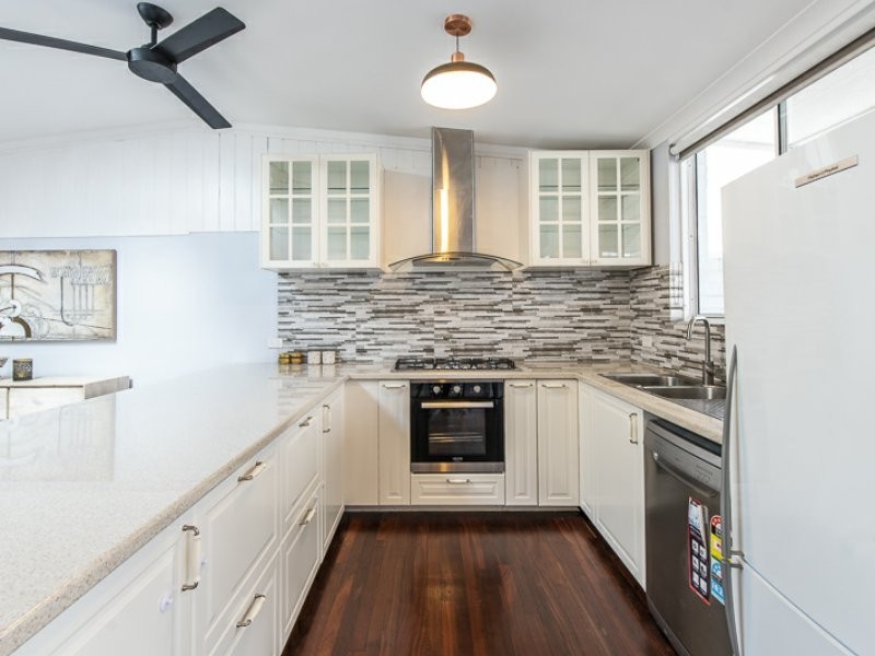 28 Kenmare Avenue, Thornlie WA 6108