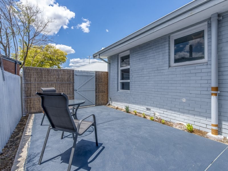 28 Kenmare Avenue, Thornlie WA 6108