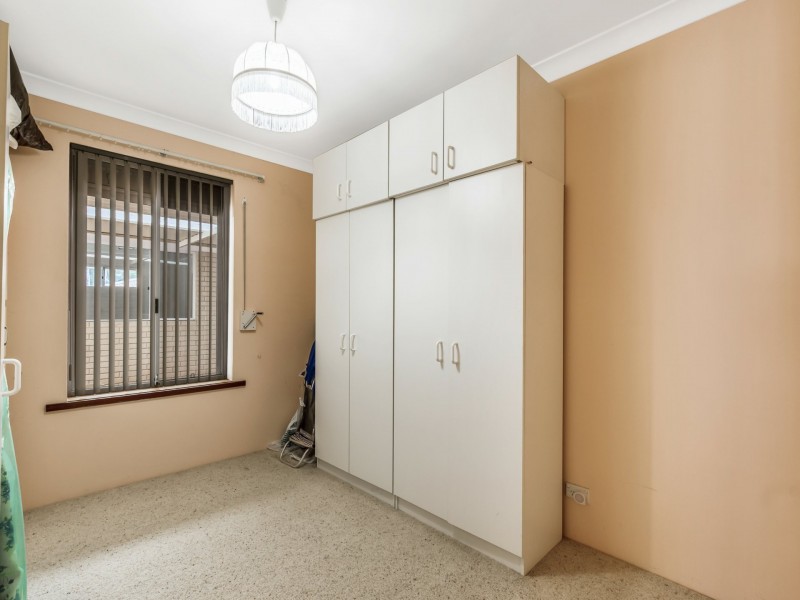 7 Holden Road, Roleystone WA 6111