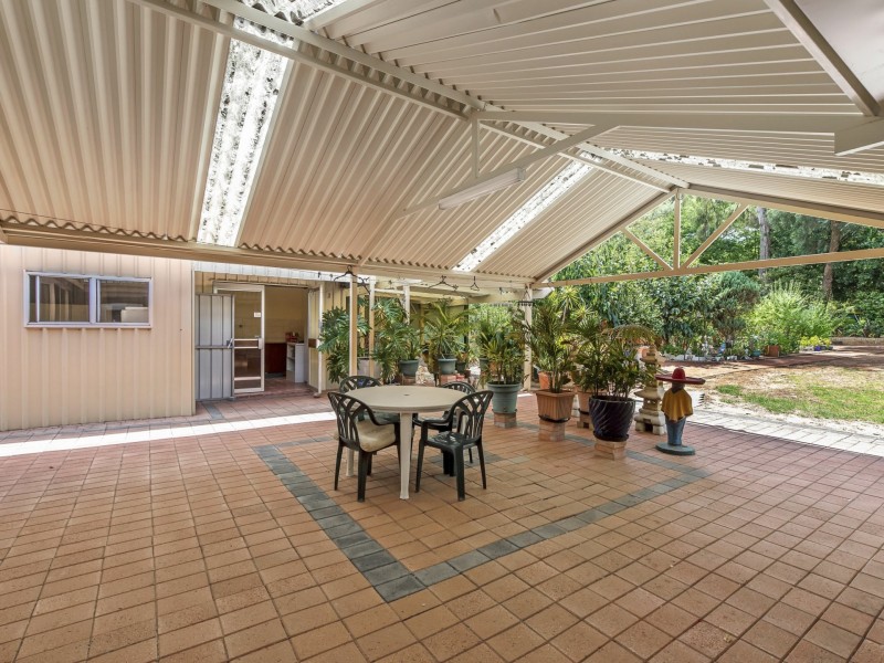 7 Holden Road, Roleystone WA 6111