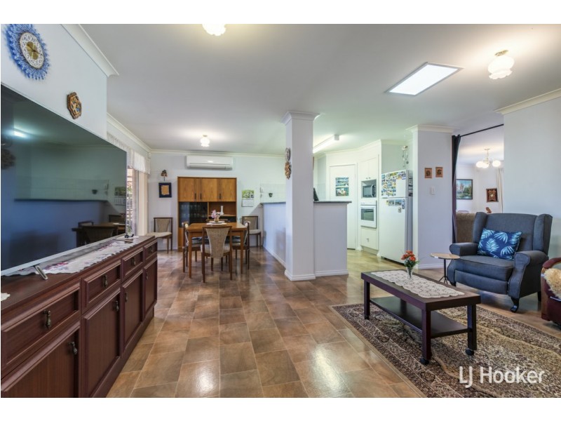 23/7 Lester Drive, Thornlie WA 6108