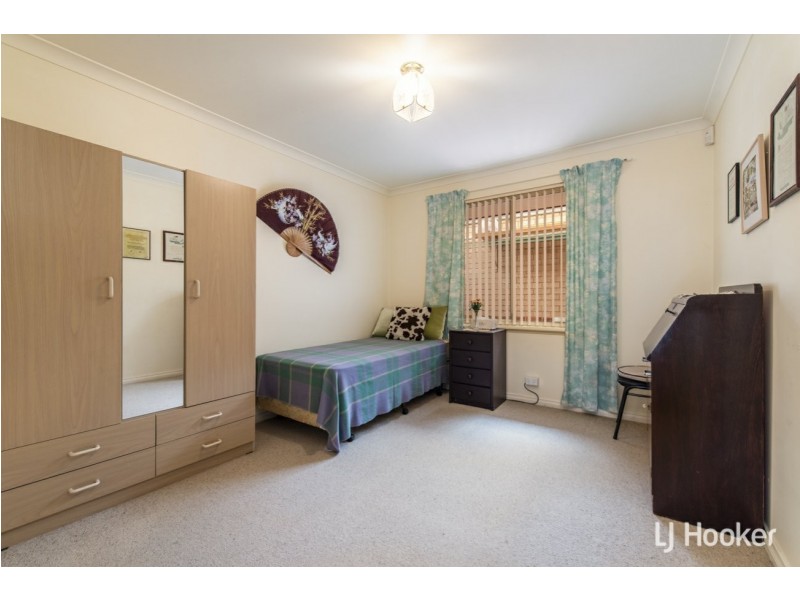 23/7 Lester Drive, Thornlie WA 6108