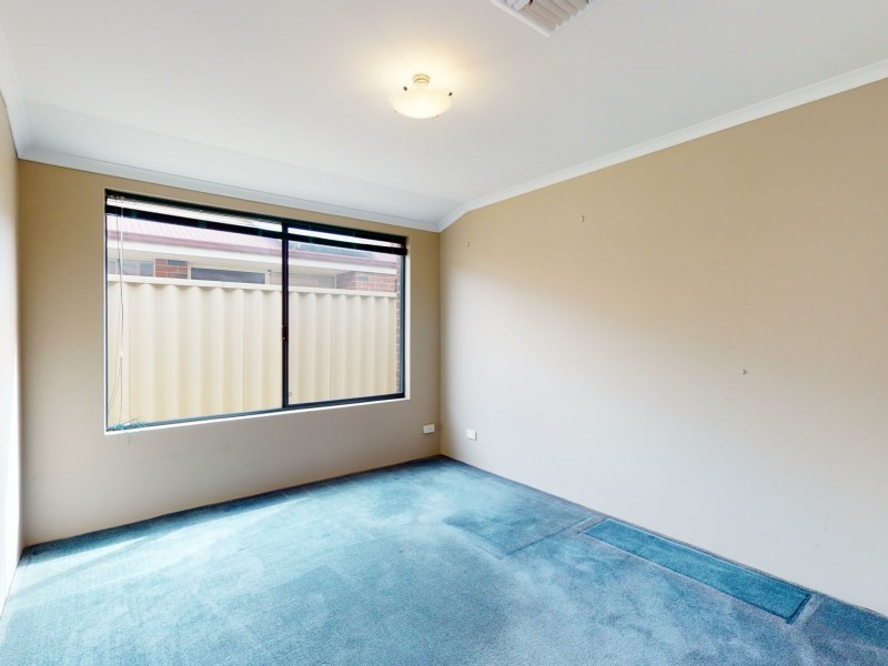 64 Hambly Crescent, Canning Vale WA 6155