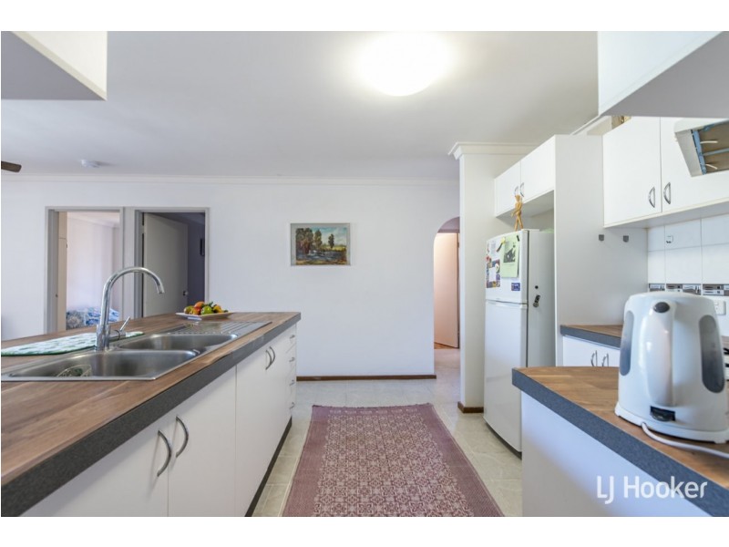 106 Wilfred Road, Thornlie WA 6108