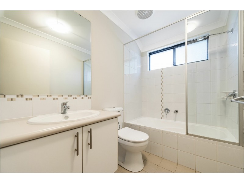 26/70 Forrest Road, Armadale WA 6112