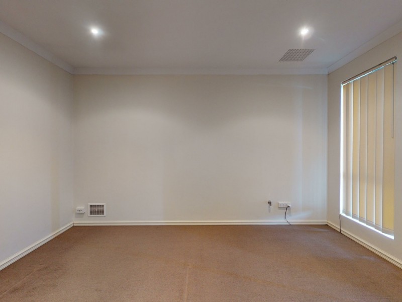 25 Pentland Street, Canning Vale WA 6155