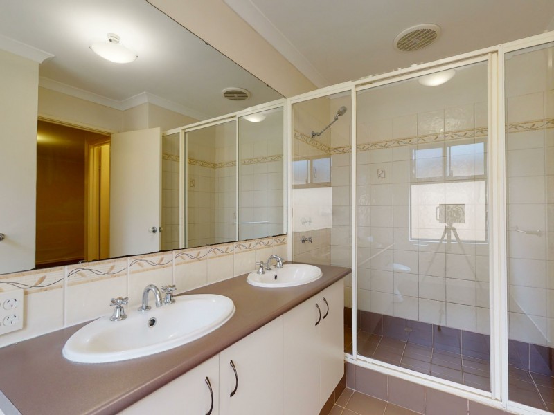 25 Pentland Street, Canning Vale WA 6155