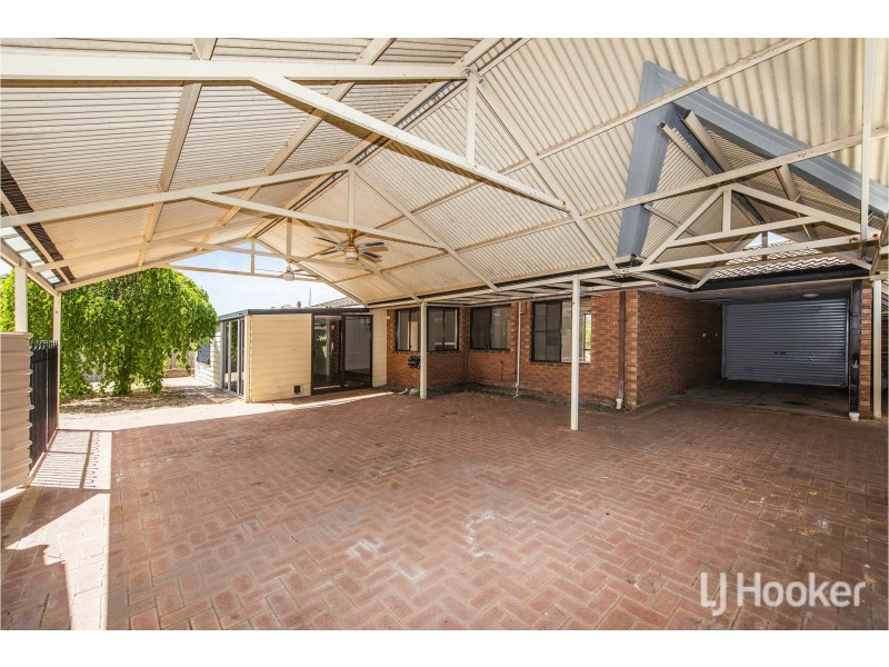 29 Gascoyne Drive, Gosnells WA 6110