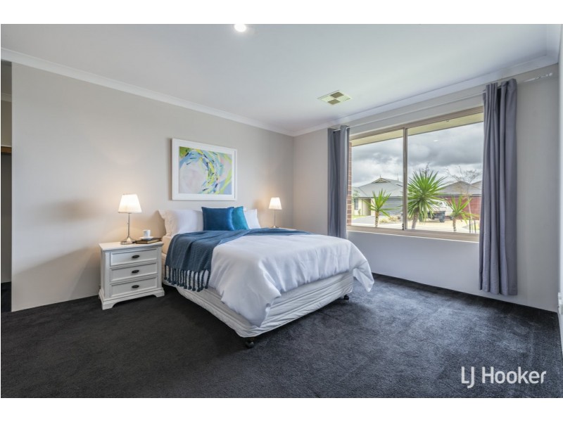 24 Cowes Street, Harrisdale WA 6112