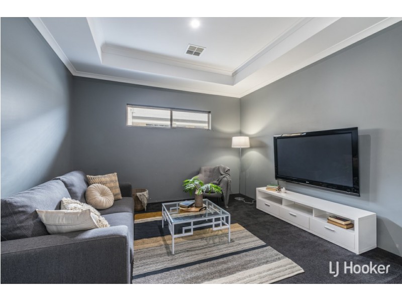 24 Cowes Street, Harrisdale WA 6112