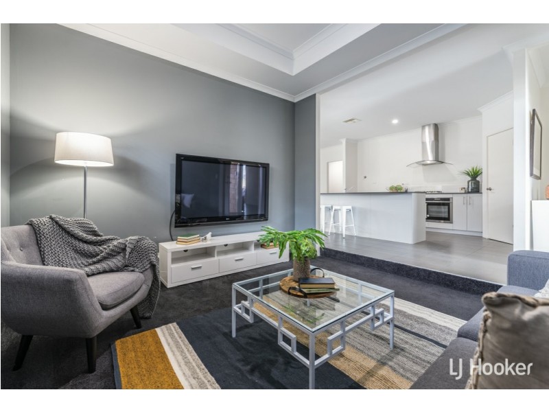 24 Cowes Street, Harrisdale WA 6112