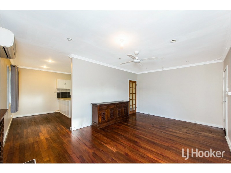 4 Yale Road, Thornlie WA 6108