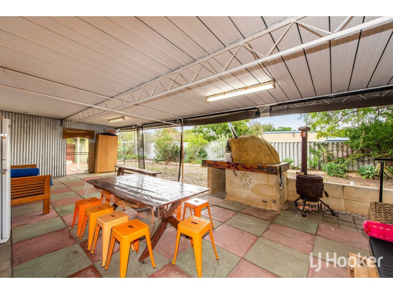 7 Brooklea Place, Ferndale WA 6148