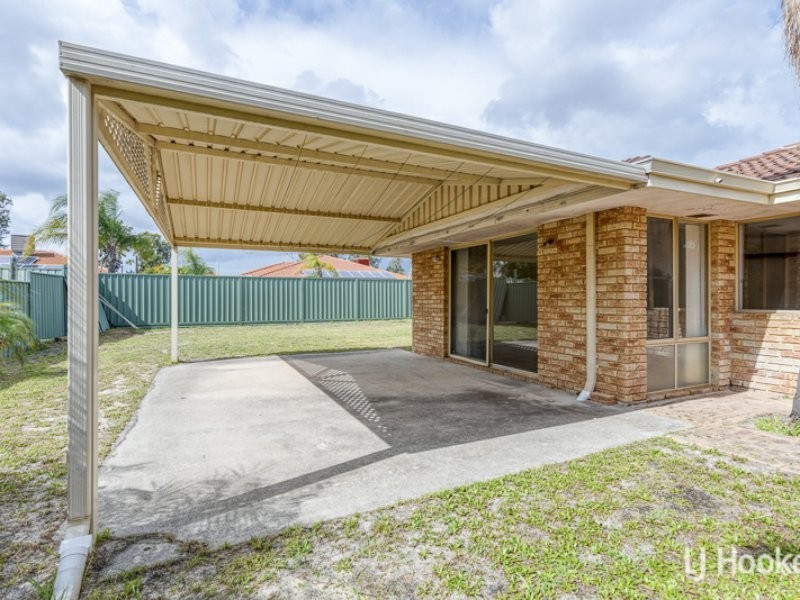 42 Explorer Drive, Thornlie WA 6108