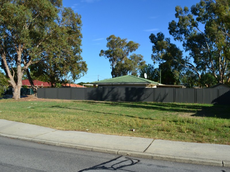 86 James Street, Gosnells WA 6110