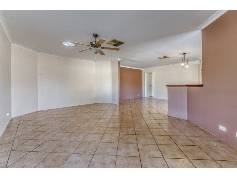 63 Inverness Circle, Camillo WA 6111