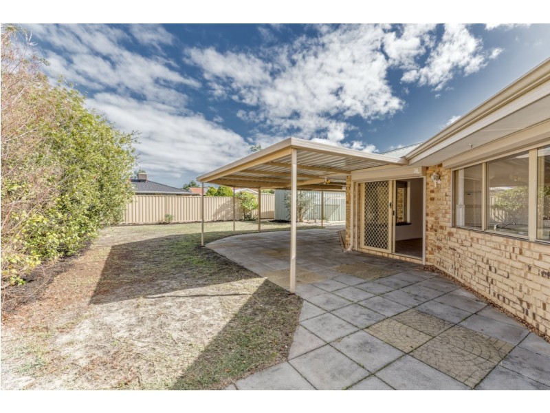 63 Inverness Circle, Camillo WA 6111