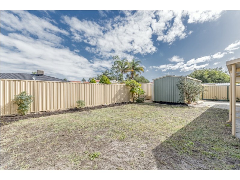 63 Inverness Circle, Camillo WA 6111