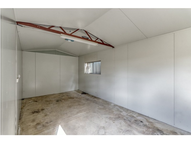 63 Inverness Circle, Camillo WA 6111