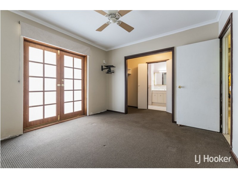 57 Regency Drive, Thornlie WA 6108