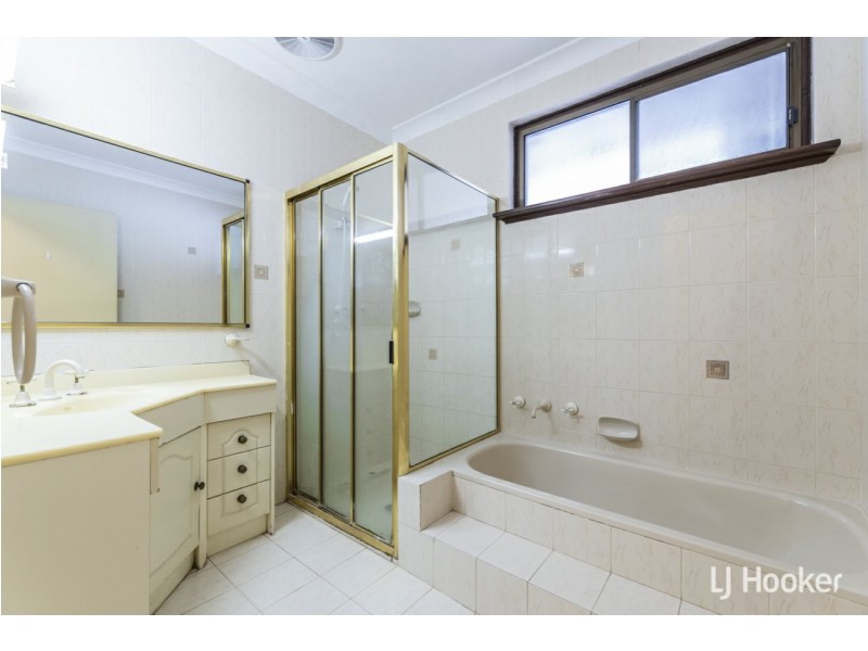 57 Regency Drive, Thornlie WA 6108