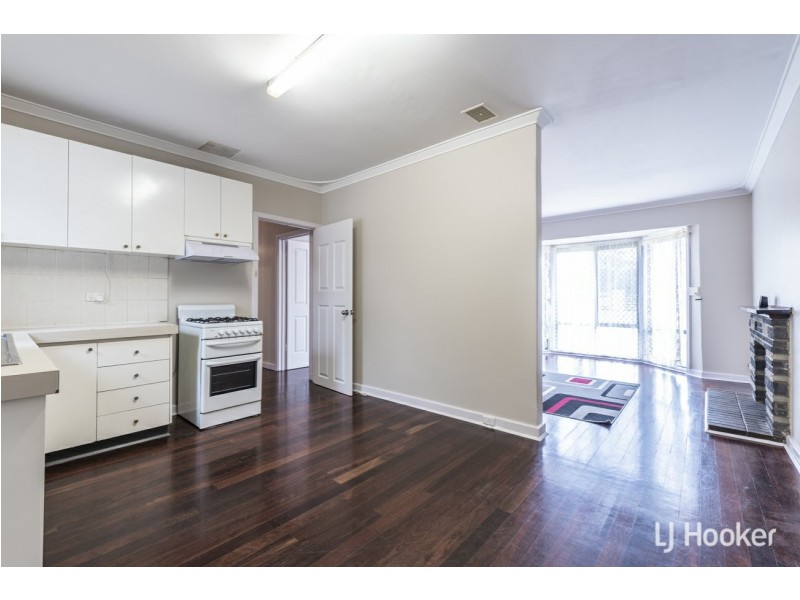 51 Spring Road, Thornlie WA 6108