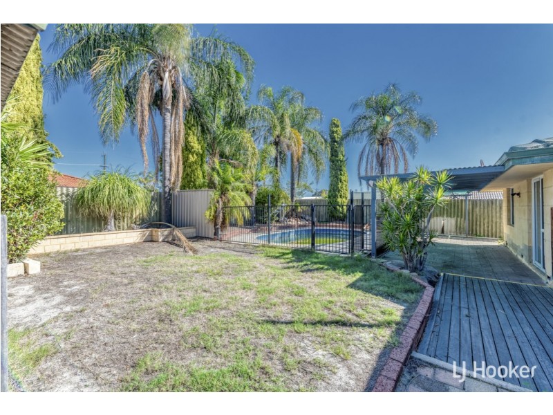 4 Mercer Place, Thornlie WA 6108