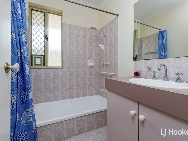 20 Pipit Close, Huntingdale WA 6110