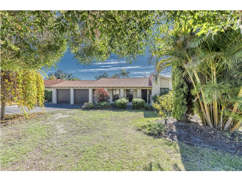 14 McLeish Place, Thornlie WA 6108