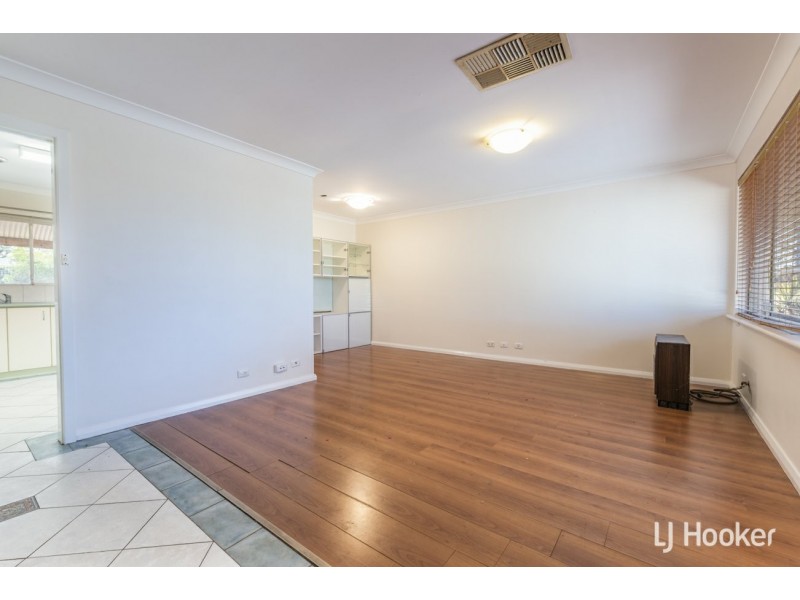 33 Harpenden Street, Huntingdale WA 6110