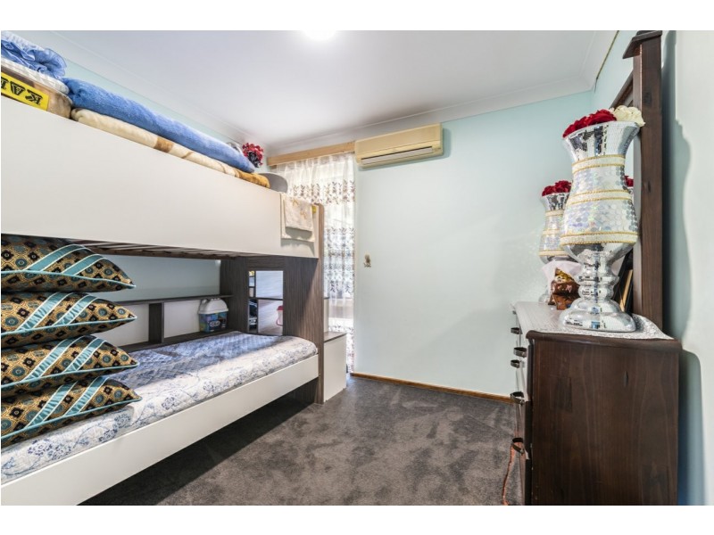 7 Essington Street, Huntingdale WA 6110