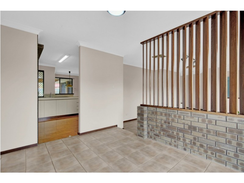 28 Wateredge Road, Thornlie WA 6108