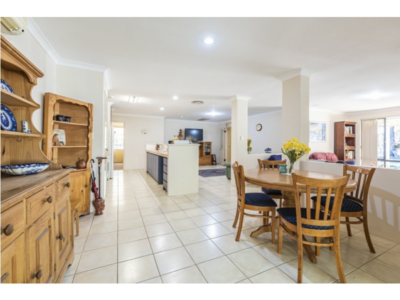 126 Blair Road, Oakford WA 6121