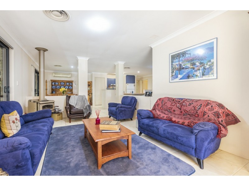 126 Blair Road, Oakford WA 6121