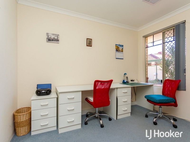 4/6 Heron Place, Maddington WA 6109