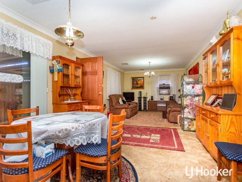 24 Hargrave Drive, Thornlie WA 6108