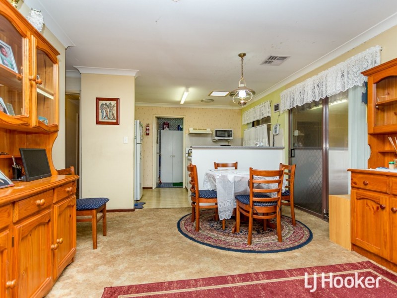 24 Hargrave Drive, Thornlie WA 6108