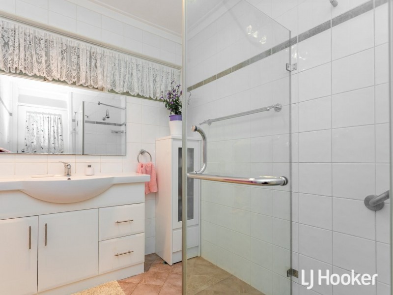 50 Edinbridge Road, Kenwick WA 6107