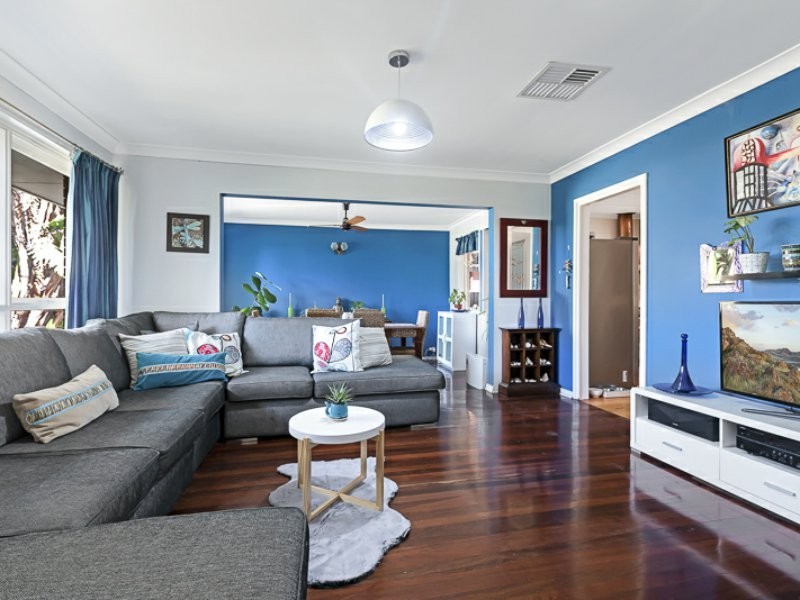 11 Kelton Way, Thornlie WA 6108
