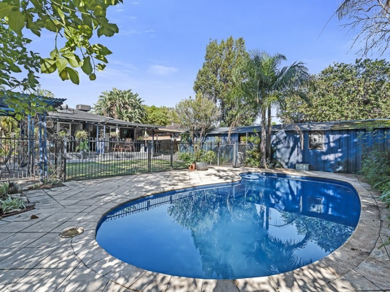 11 Kelton Way, Thornlie WA 6108