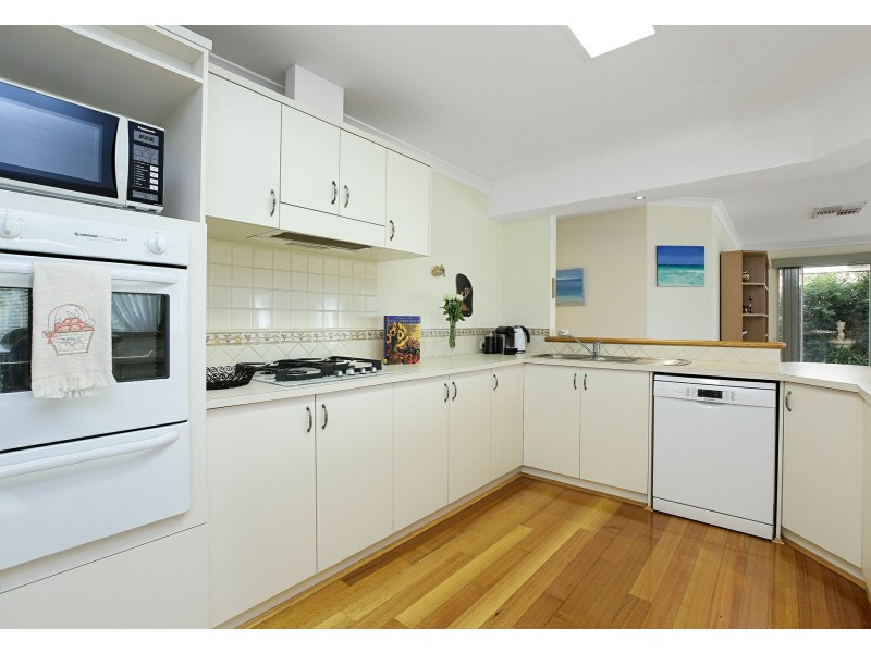 22 Bremner Circle, Canning Vale WA 6155
