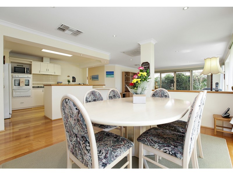 22 Bremner Circle, Canning Vale WA 6155