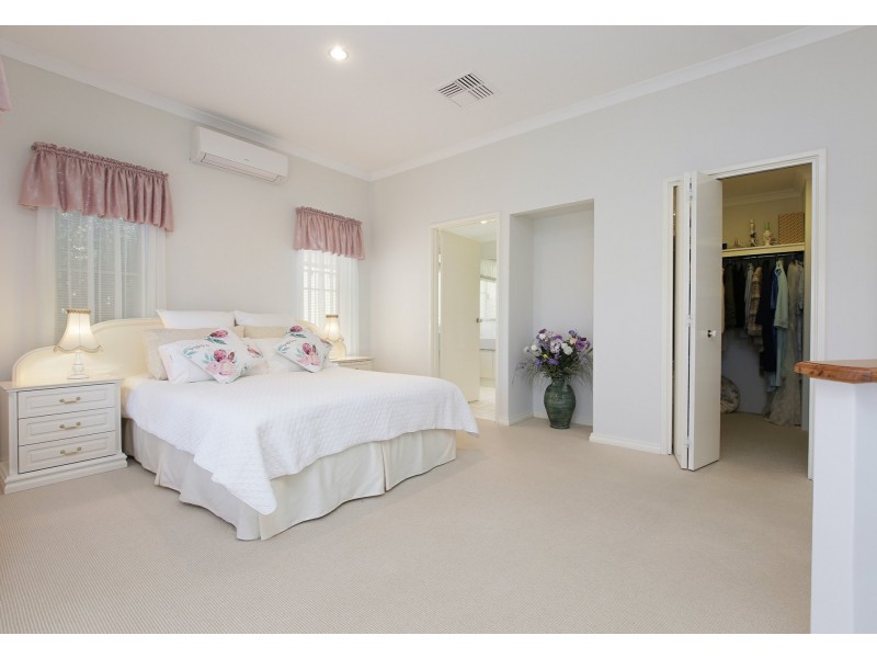 22 Bremner Circle, Canning Vale WA 6155