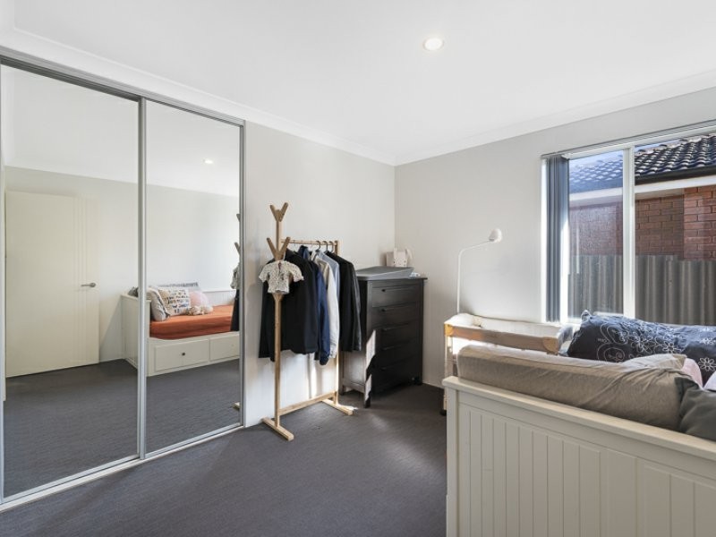 28 Camberley Street, Thornlie WA 6108