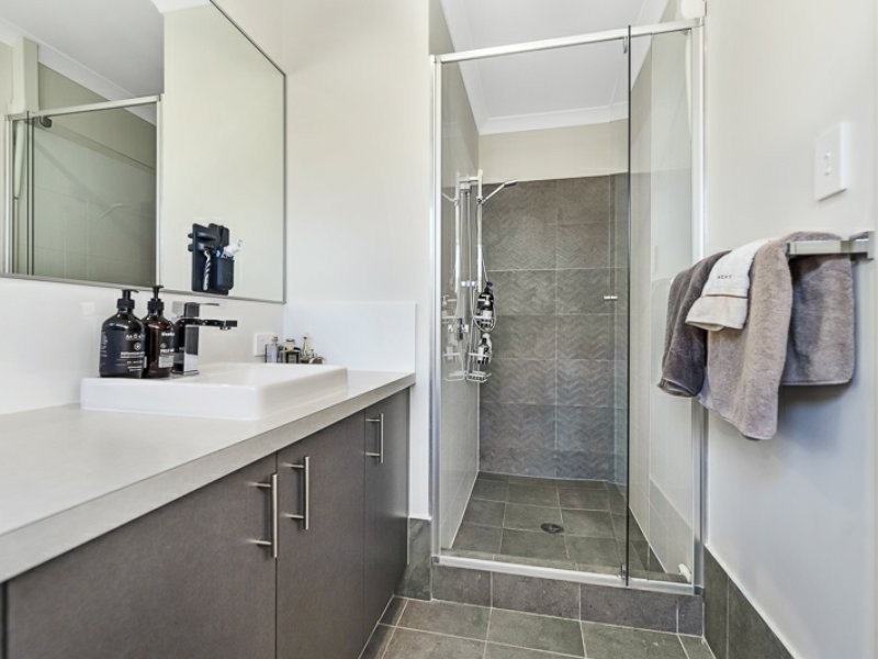 28 Camberley Street, Thornlie WA 6108