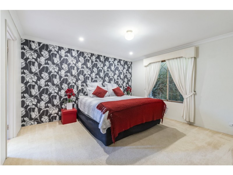 17 Prichard Place, Canning Vale WA 6155