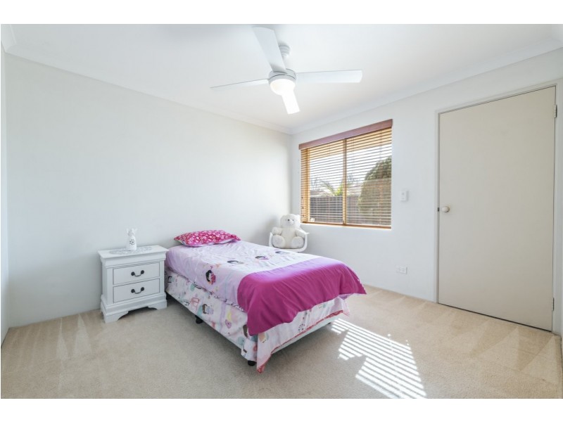 17 Prichard Place, Canning Vale WA 6155