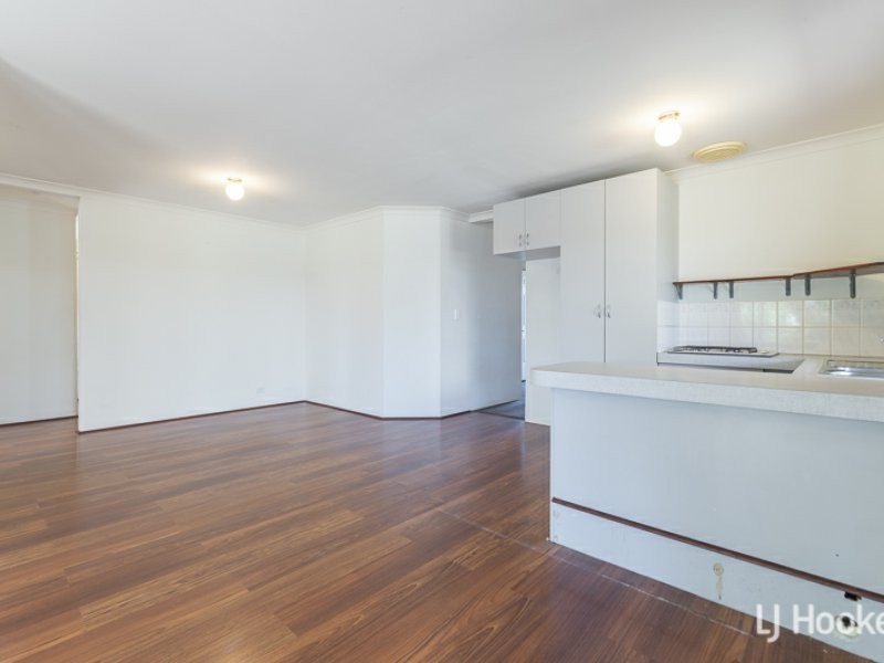 6 Bellata Place, Kenwick WA 6107