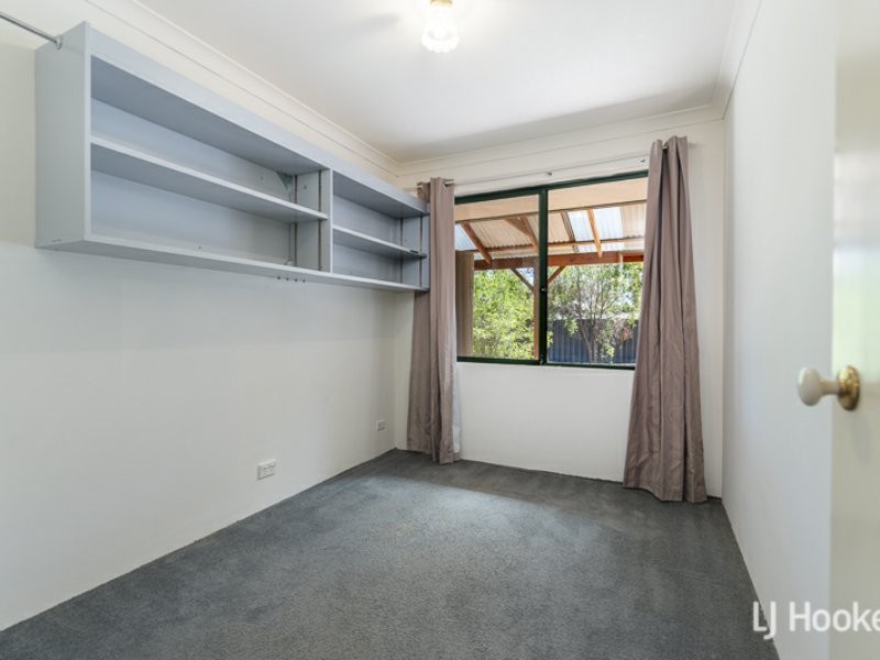 6 Bellata Place, Kenwick WA 6107
