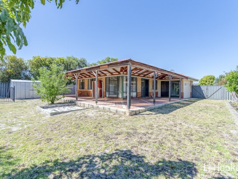 6 Bellata Place, Kenwick WA 6107